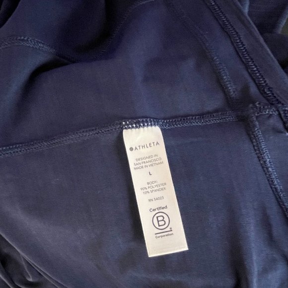 Athleta Pacifica Illume UPF Relaxed Top Women L NWOT Long Sleeve Crew neck - Picture 7 of 8